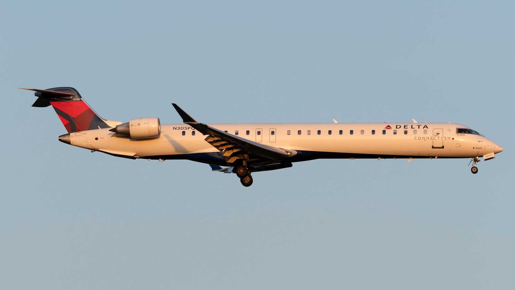 Delta Connection Bombardier CRJ-900LR