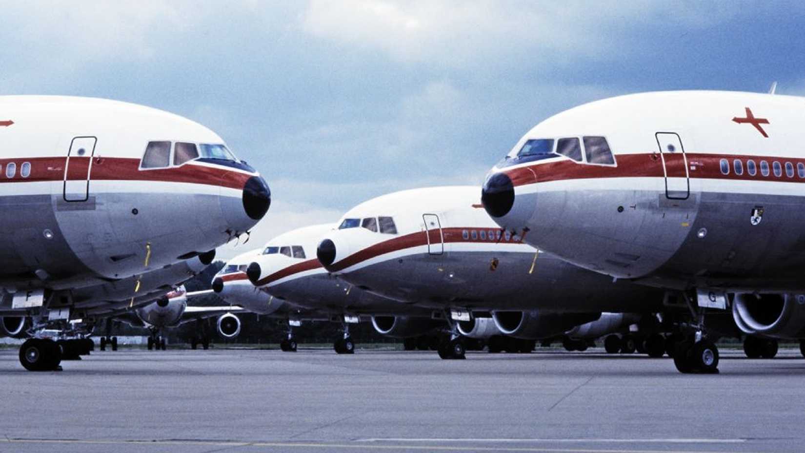 Swissair's entire Douglas DC-10 fleet on the ground in Zurich-Kloten