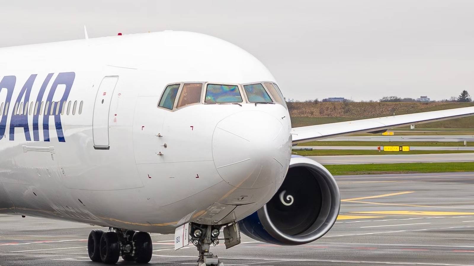 Icelandair Pushes Boeing 767 Retirement Forward To 2026