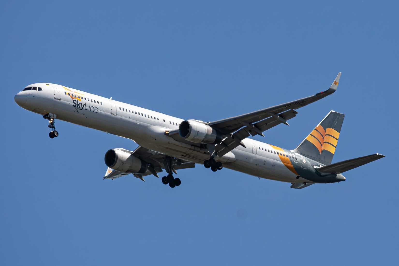 kyline Airlines Boeing 757 landing at Wroclaw Airport