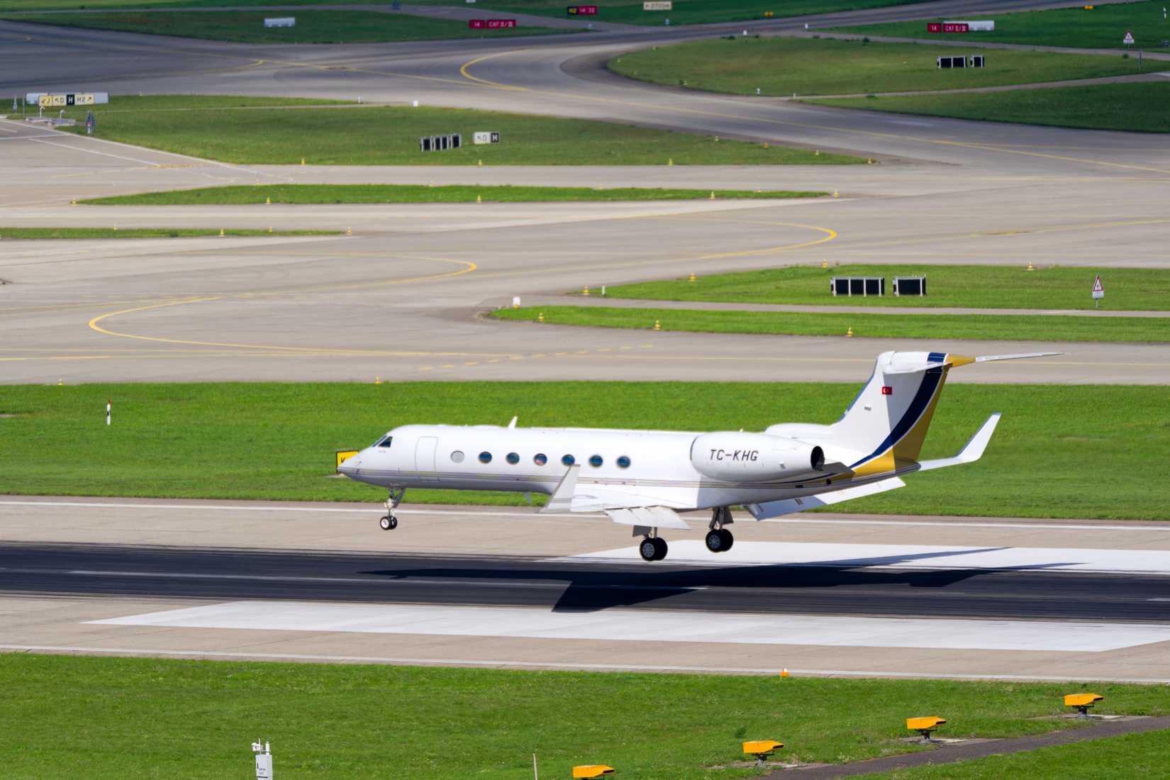 Private jet Gulfstream G550 registration TC-KHG landing at Swiss Zurich Airport