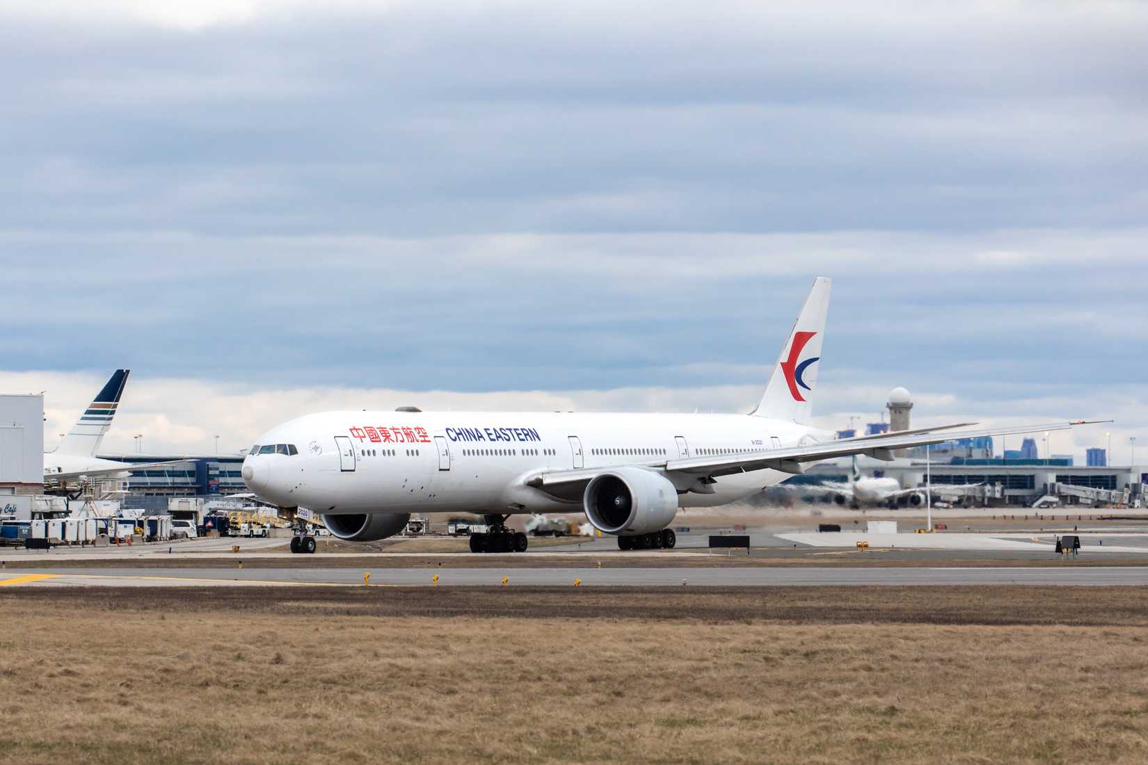 China Eastern Boeing 777-300ER Taxiing