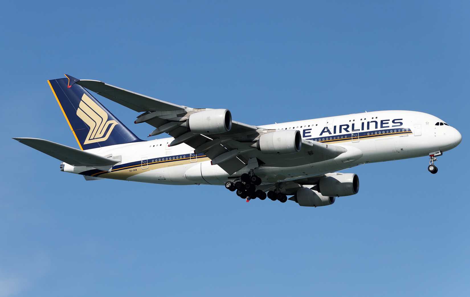 Singapore Airlines Airbus A380-800 on final approach for landing 
