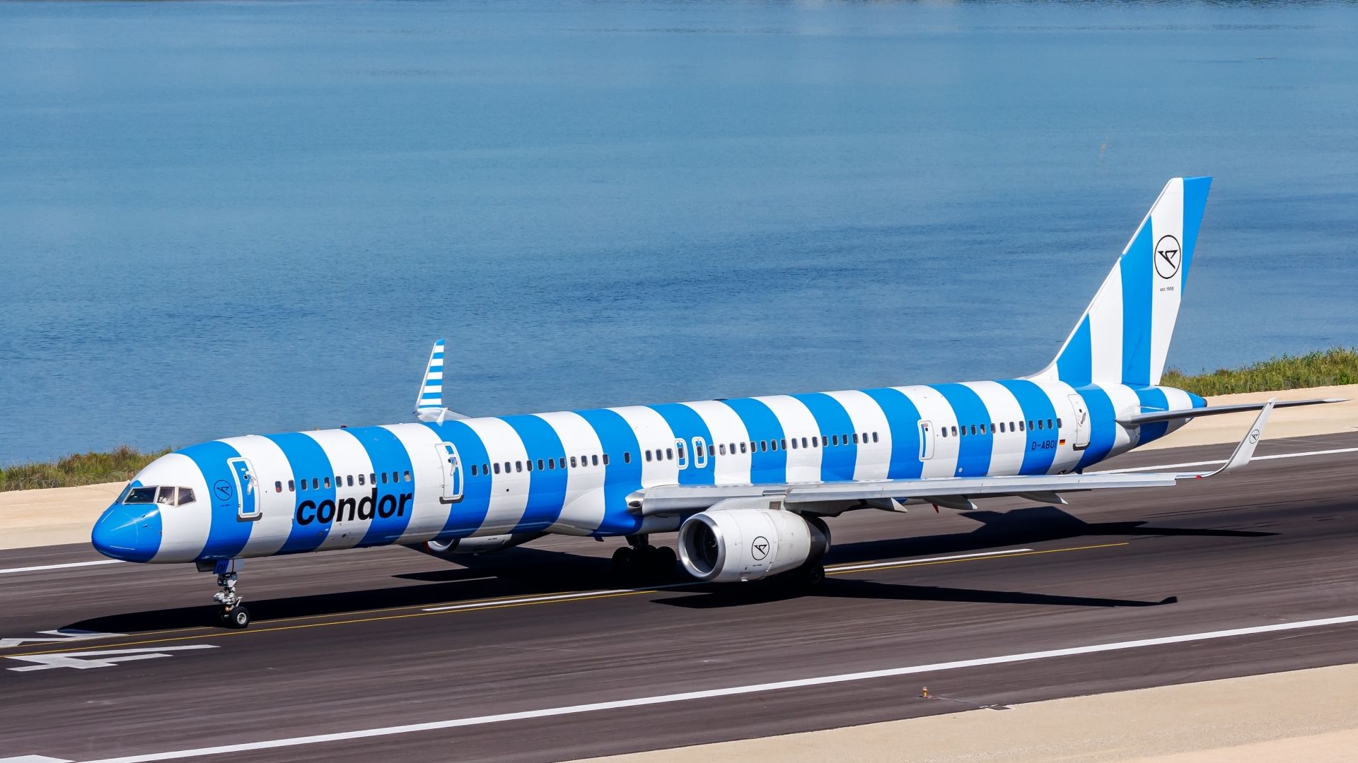 Where You Can Fly A Boeing 757 In Europe This Winter After Condor Retires The 'Flying Pencil'