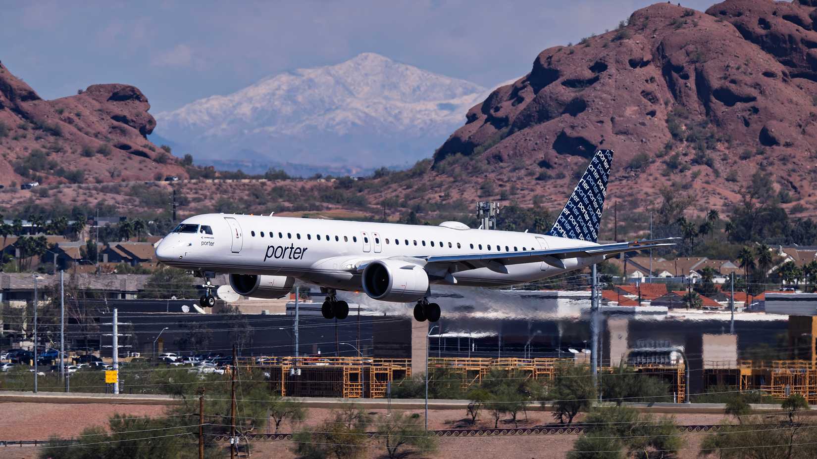 porter airlines phoenix e195