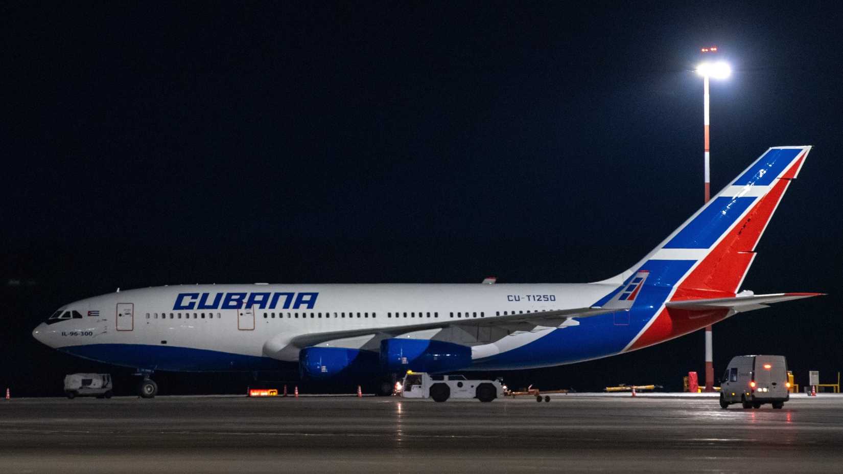 Cubana Il-96 In St Petersburg