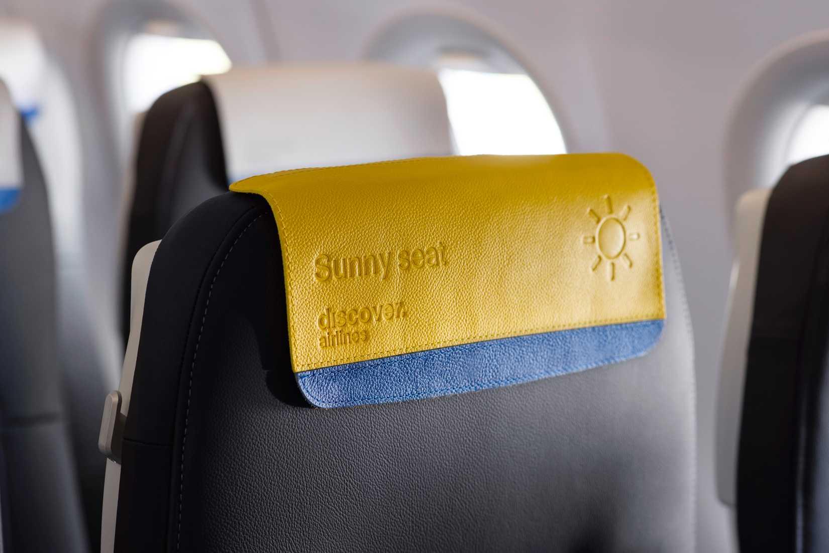 Discover Airlines Sunny Seat