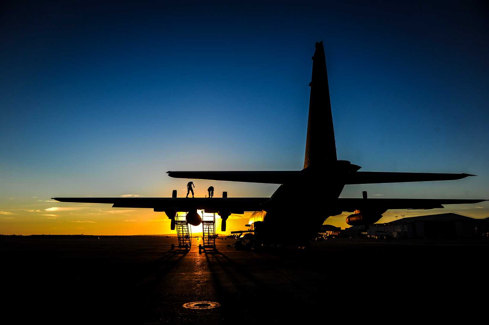 Sunset maintenance of C-130