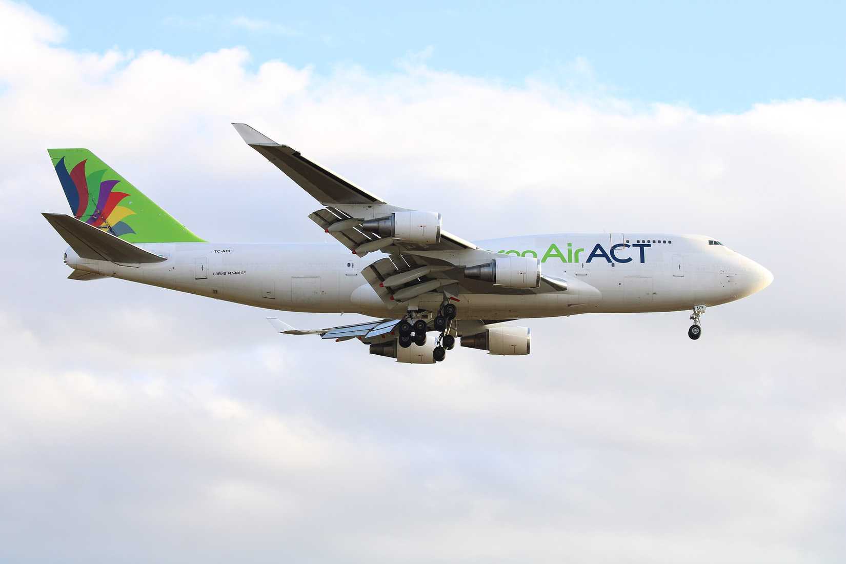 Air ACT Boeing 747-400F