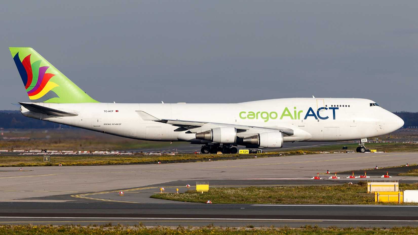 ACT Boeing 747-400F