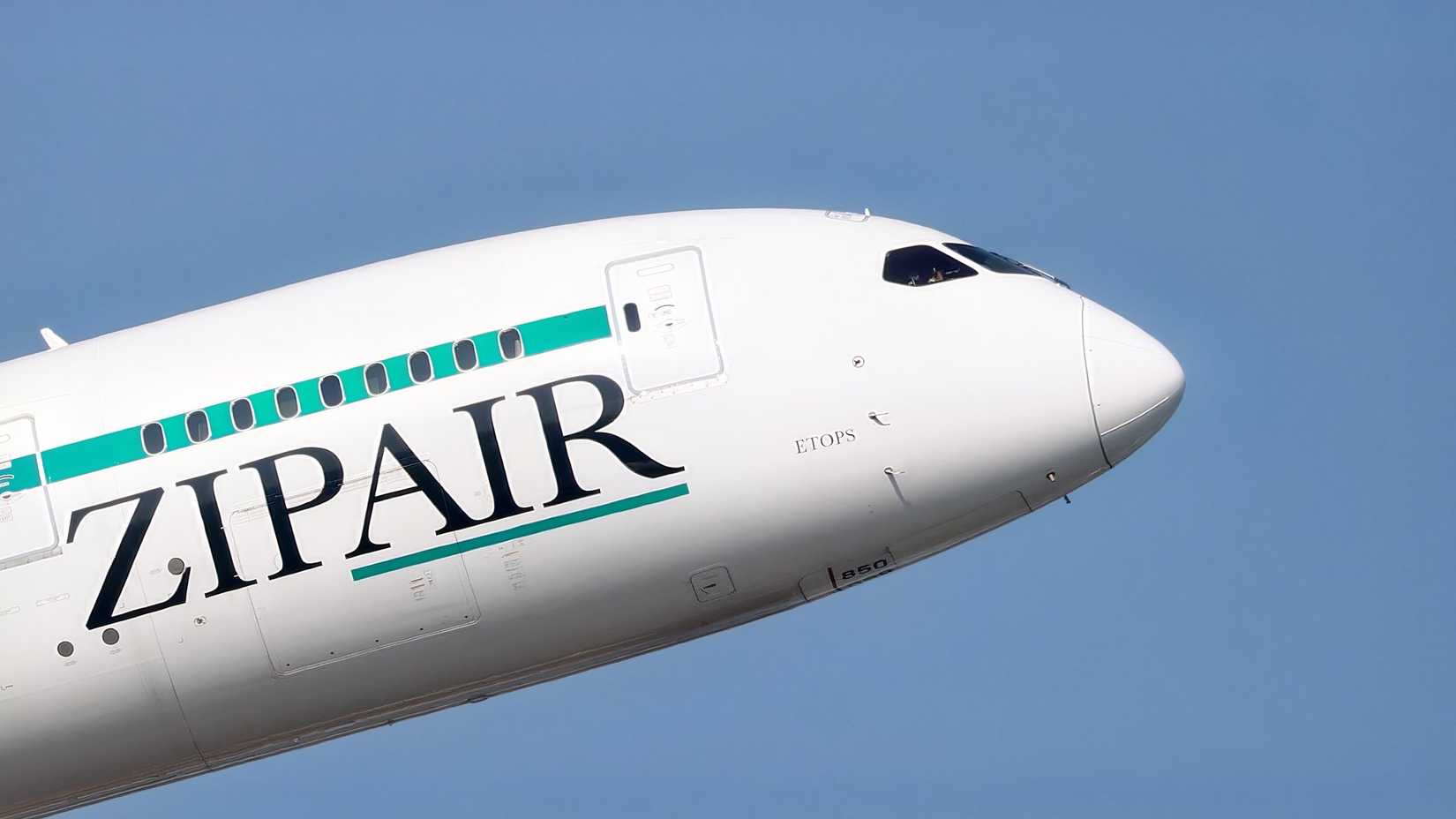 ZIPAIR 787 Nose Closeup