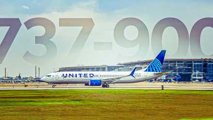 United Airlines Boeing 737-900 Custom Thumbnail