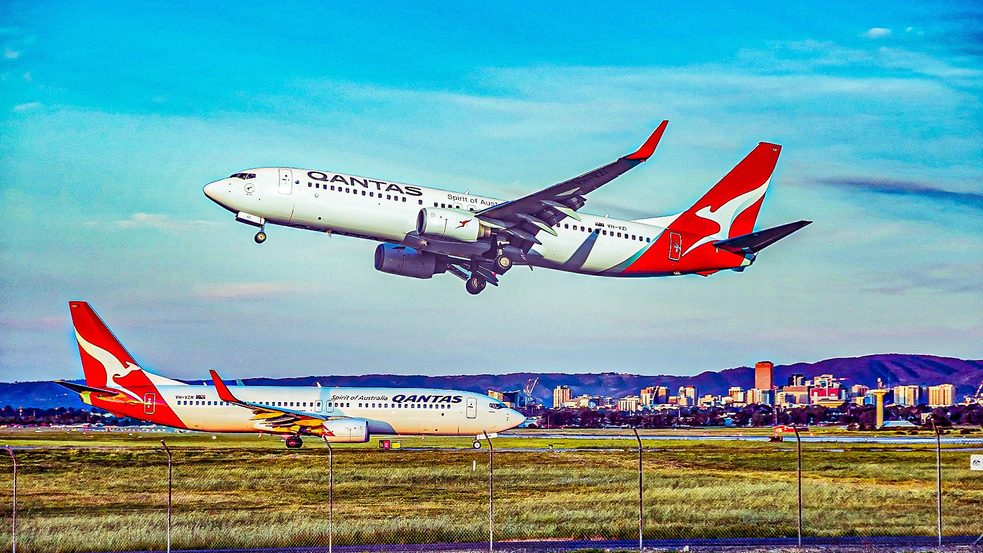 Qantas Boeing 737-800 Custom Thumbnail