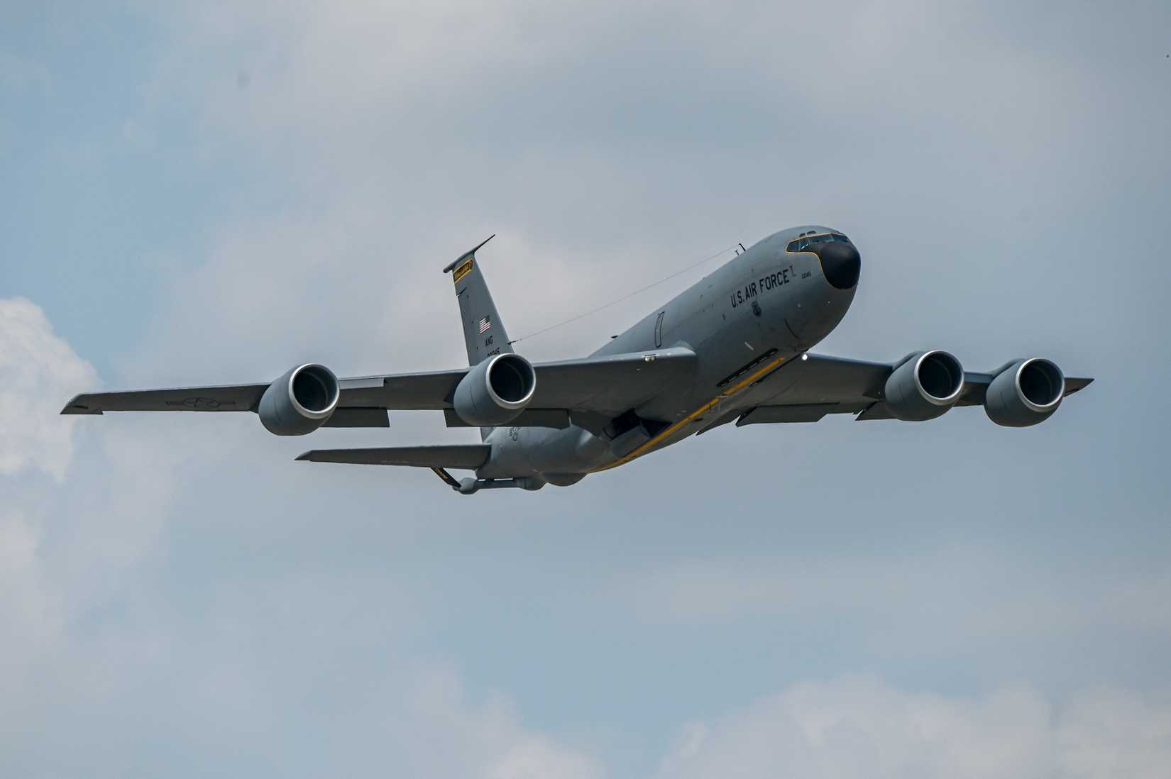 A Pennsylvania Air National Guard KC-135 aircraft from the 171st Air Refueling Wing.