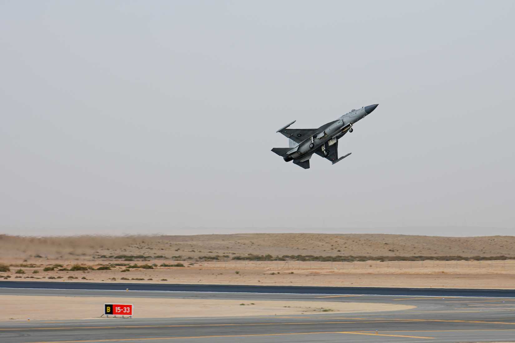 A Saudi Arabian JF-17 preforms during the Saudi World Defense Show at an undisclosed location in the Central Command area of responsibility, Feb. 5, 2024.