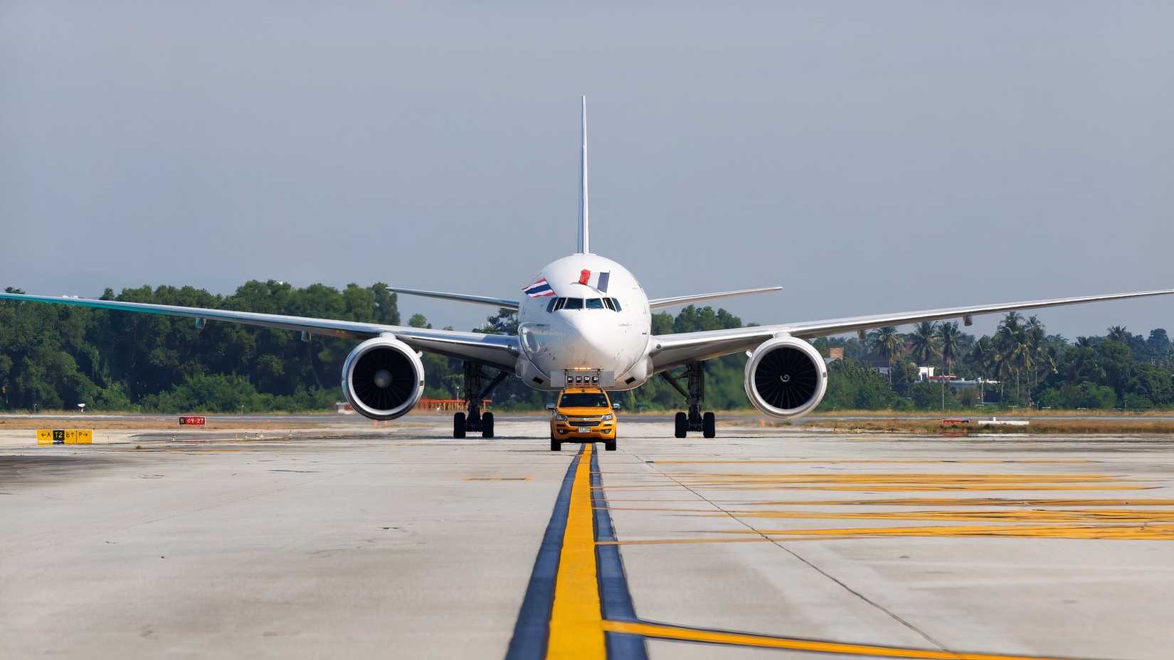 Air France Boeing 777 taxiing after arriving in Phuket