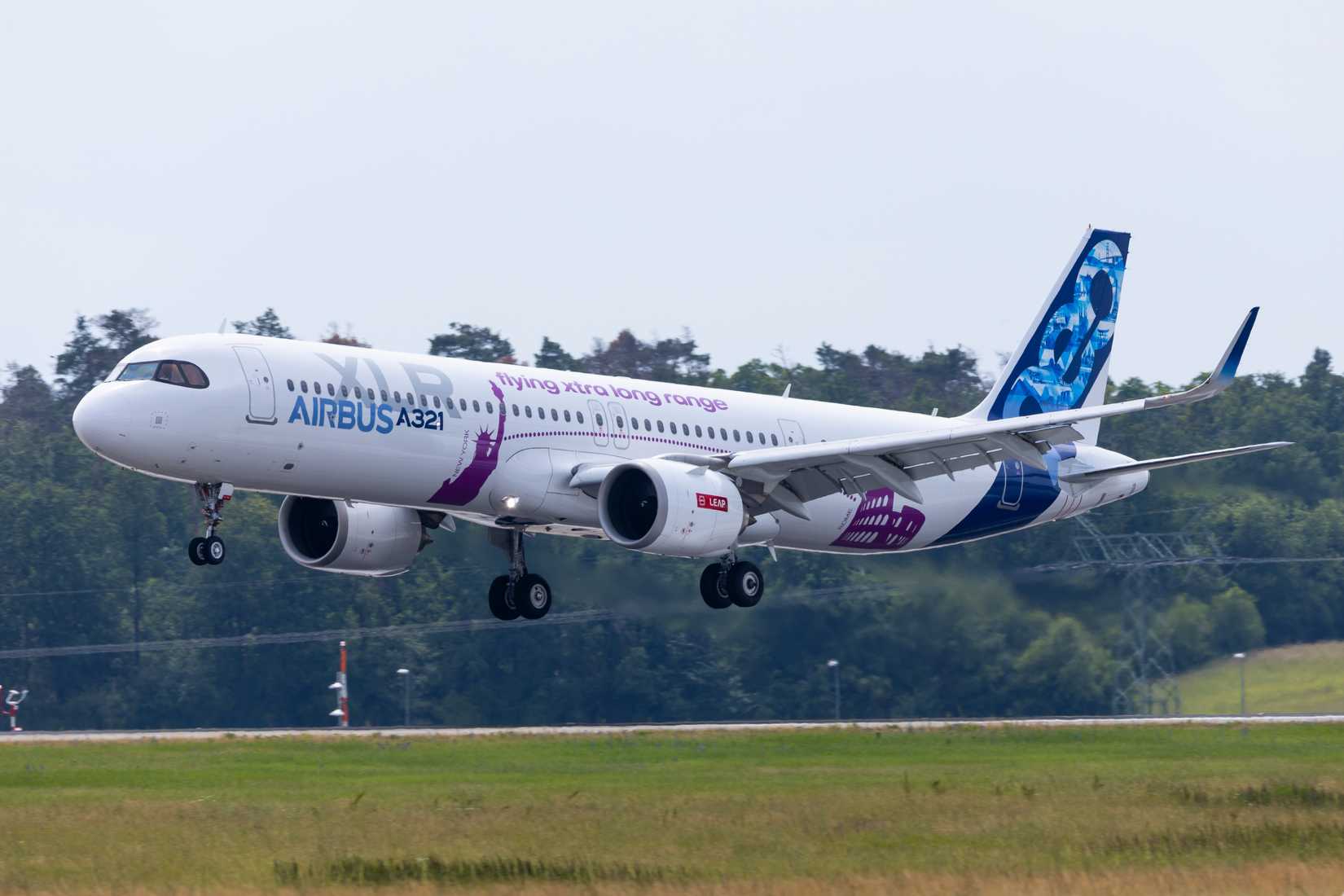 Airbus A321XLR Prototype Landing