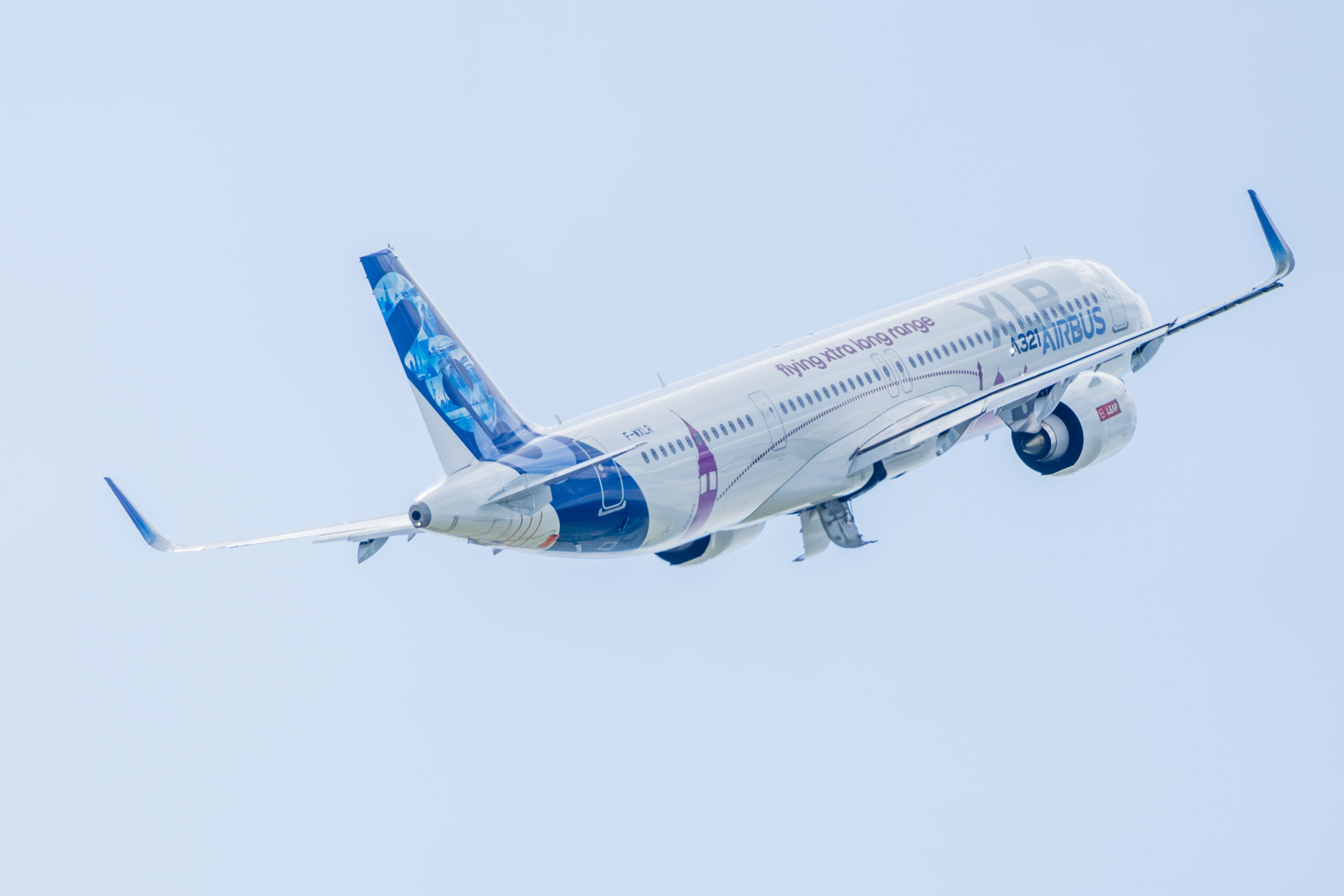 Can The Boeing 737 MAX 10 Really Compete With The Airbus A321XLR?