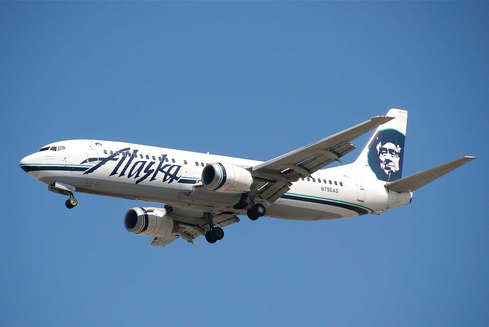 Alaska Airlines Boeing 737-400