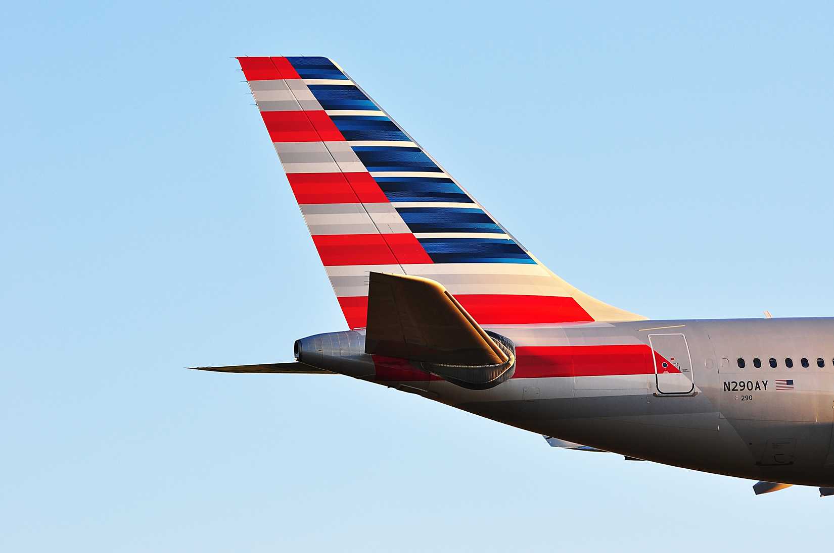 American Airlines Airbus A330-200 approaching Frankfurt airport.