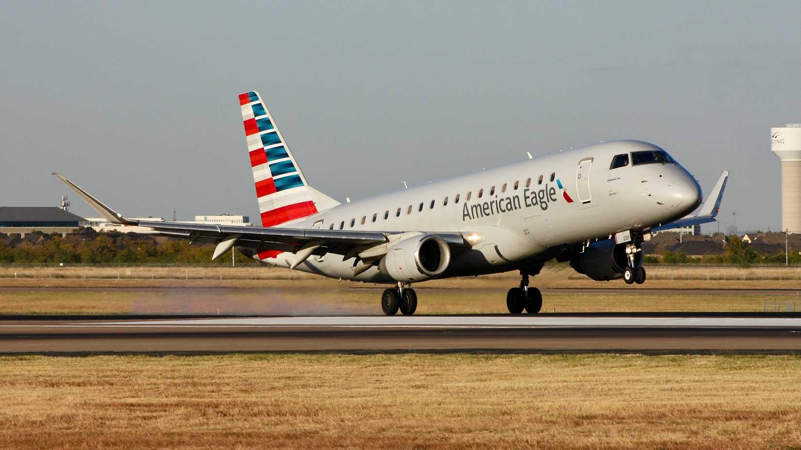 American Eagle E175