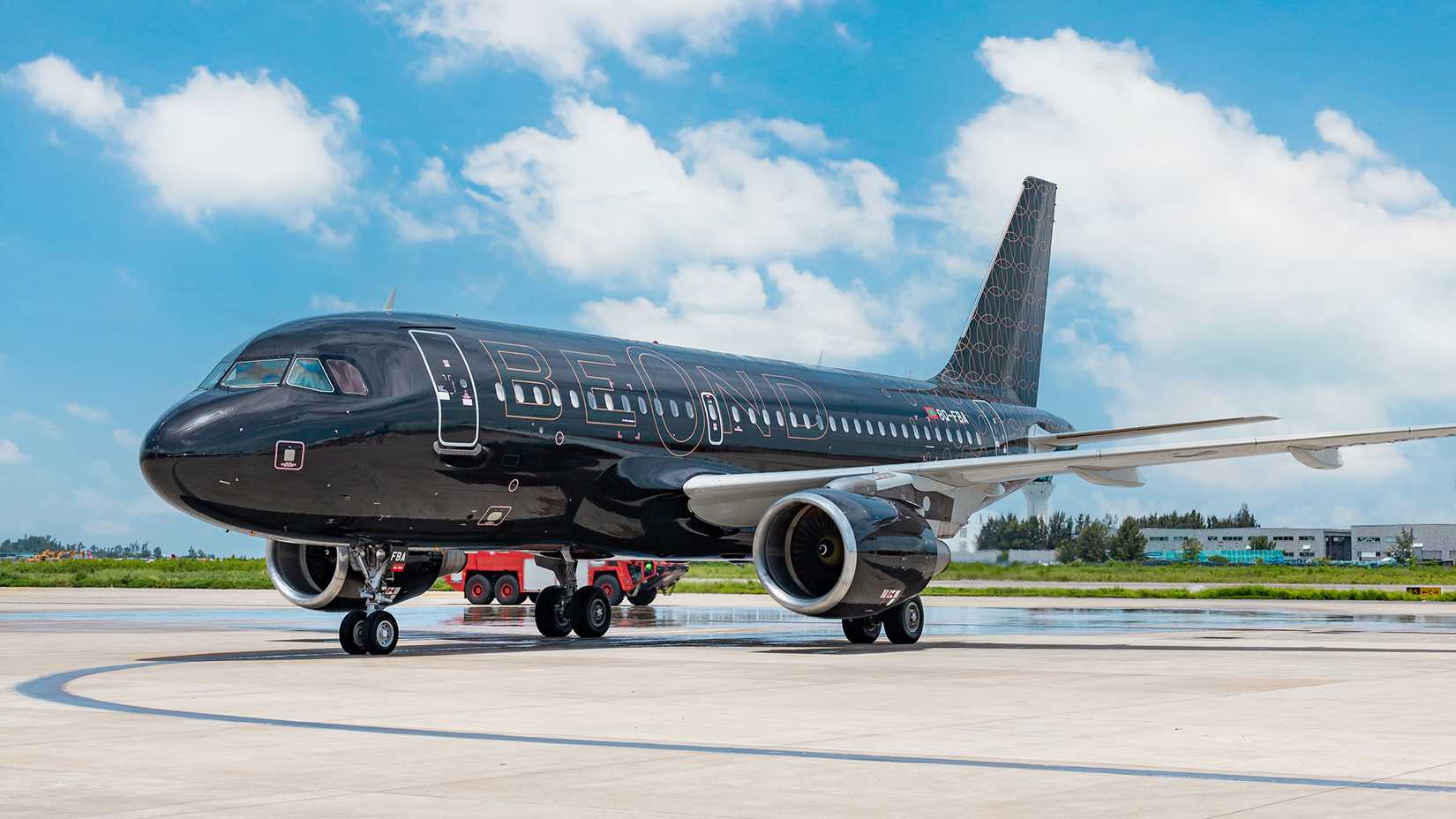 beOnd Airbus A319 aircraft on the tarmac