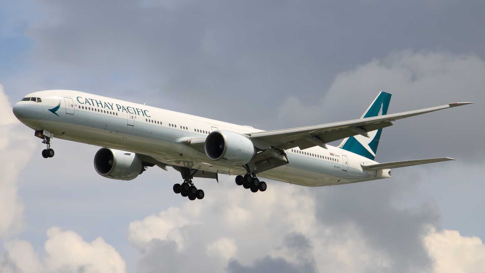 Boeing 777-367(ER) of Cathay Pacific Airways with registration B-KPY