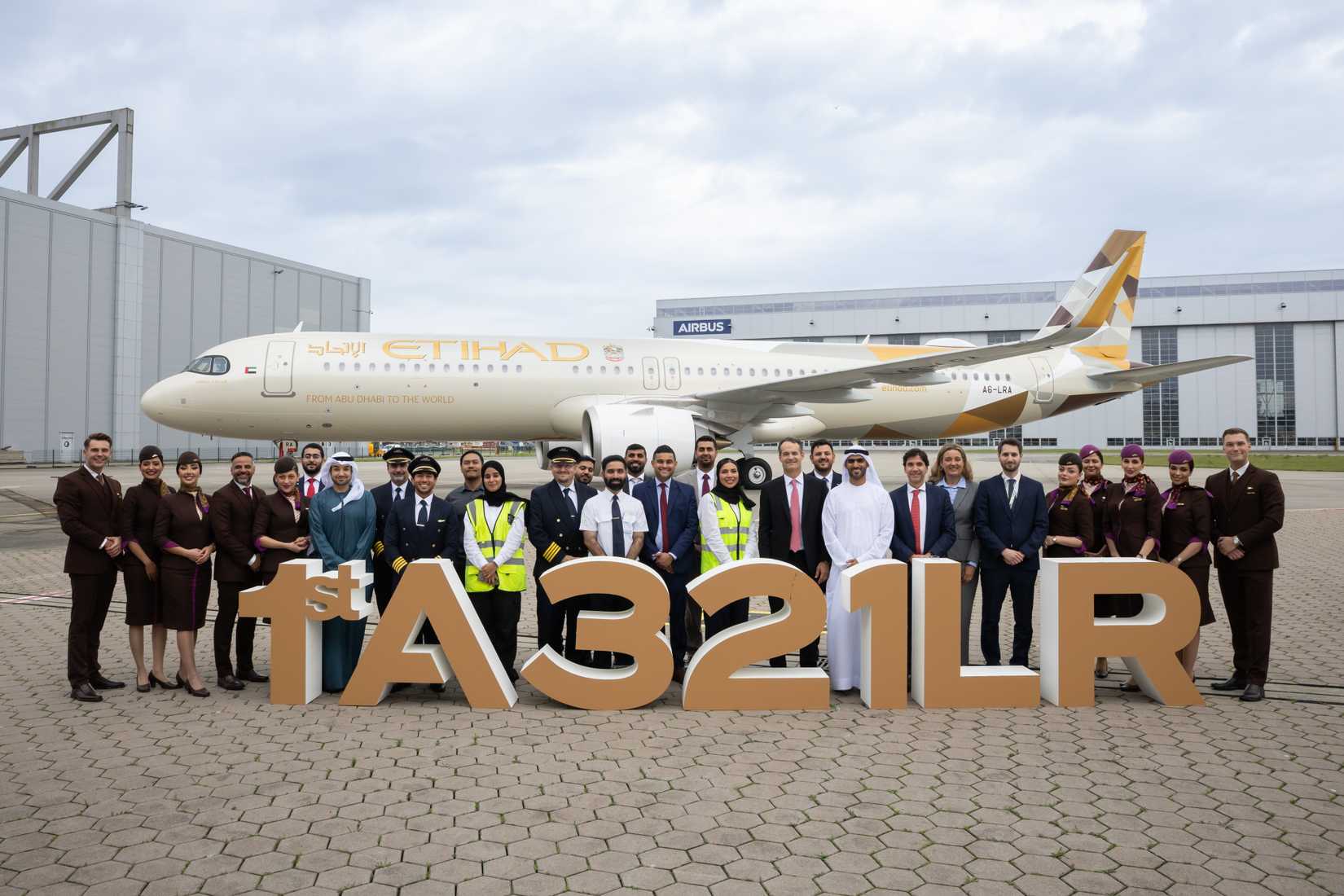 Delivery of first A321LR to Etihad Airways-1