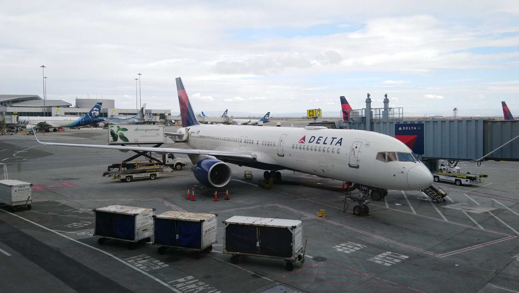 Delta Air Lines Boeing 757-200.