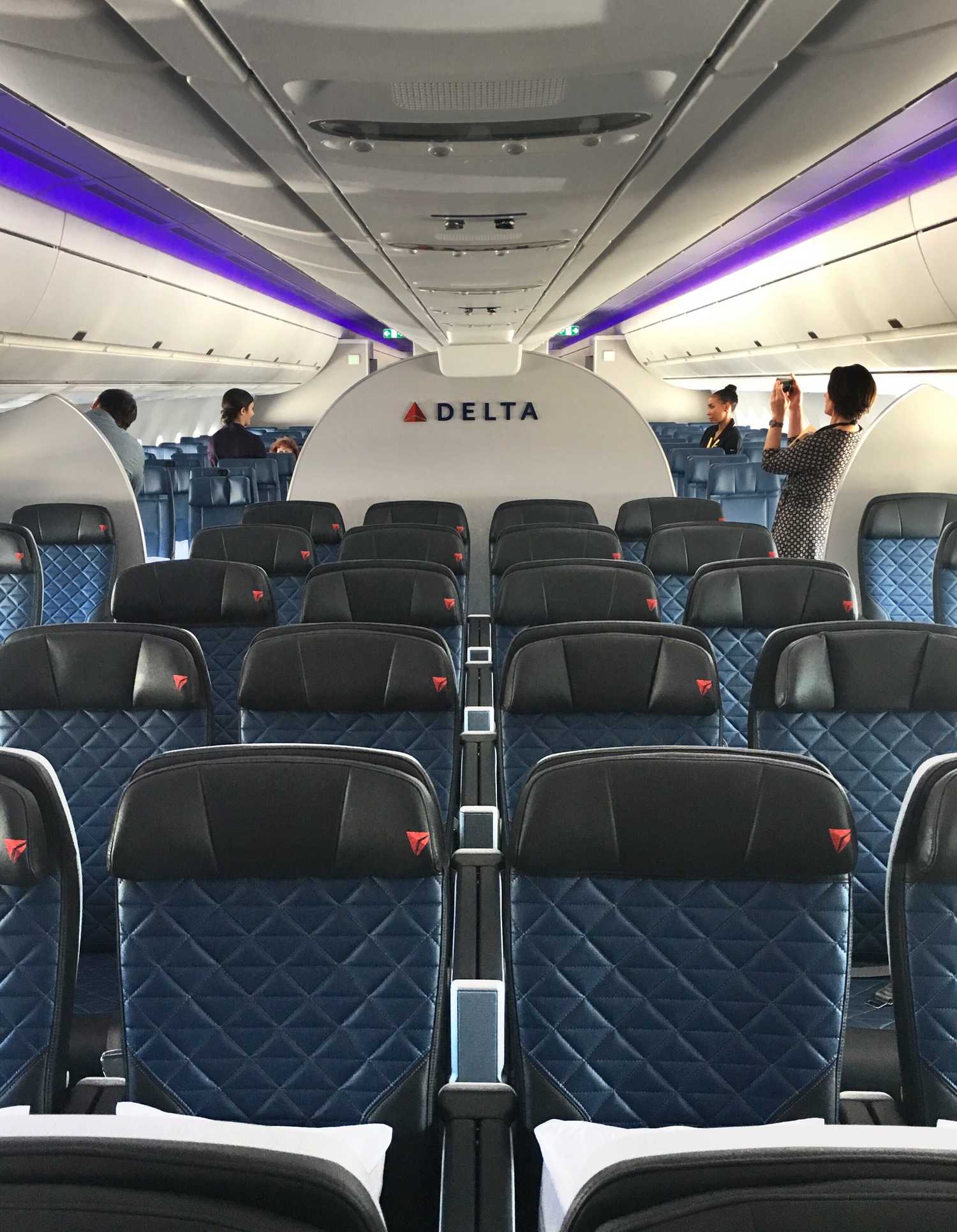 Delta A350 Premium Select premium economy cabin
