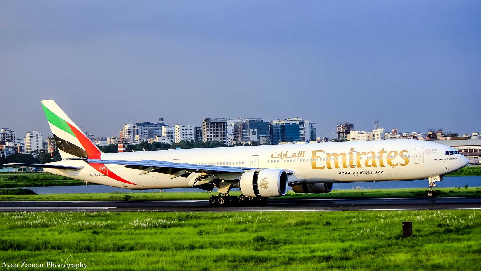 Emirates Airlines 777-300ER