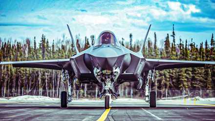 F-35Operate