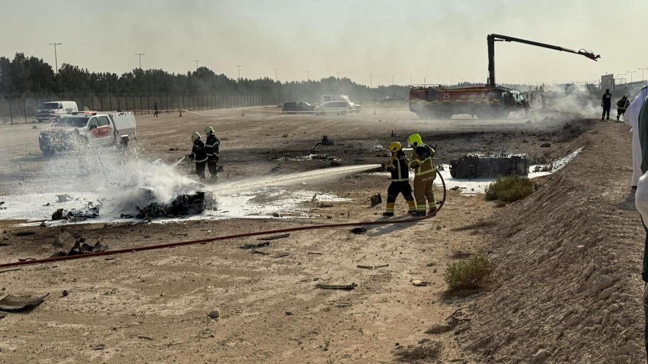 Indian HAL Tejas Fighter Jet Crashes At Dubai Airshow