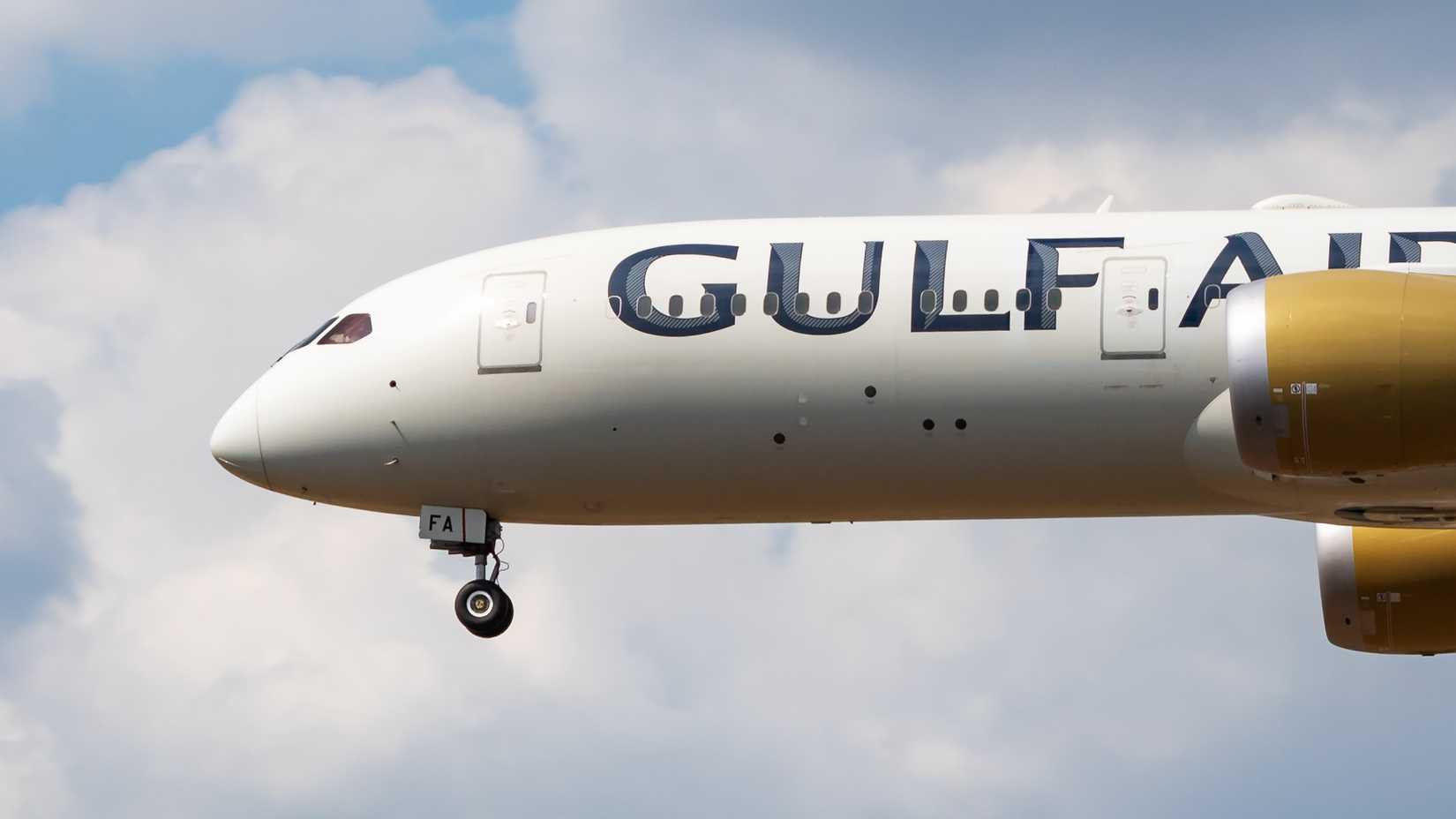 Gulf Air Boeing 787 Coming In For A Landing