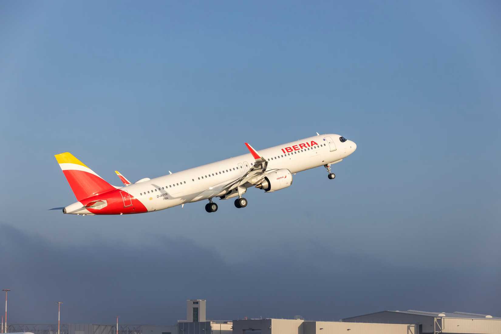 iberia airbus A321XLR Taking Off