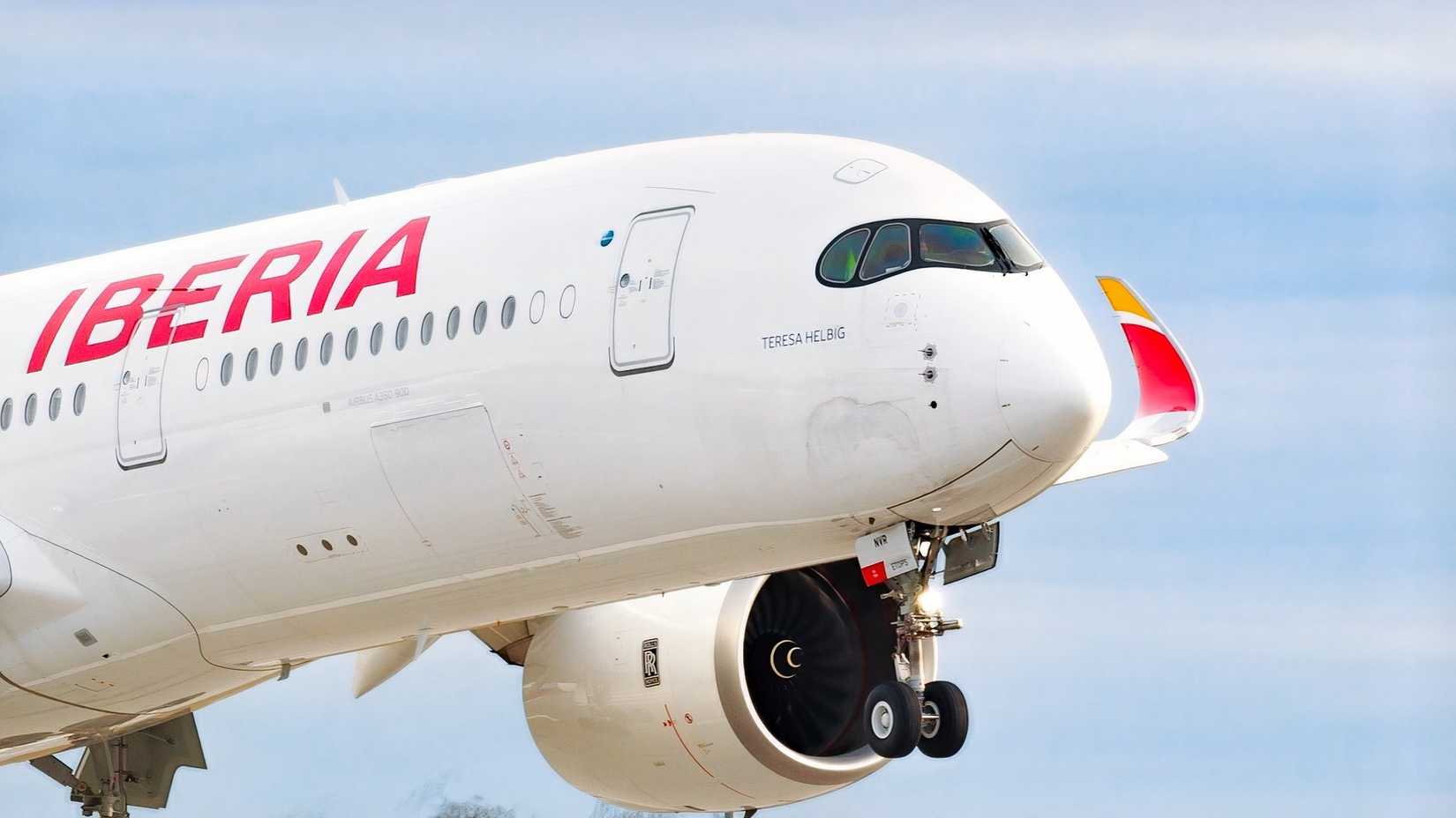 Iberia Airbus A350-900 about to land after another flight1