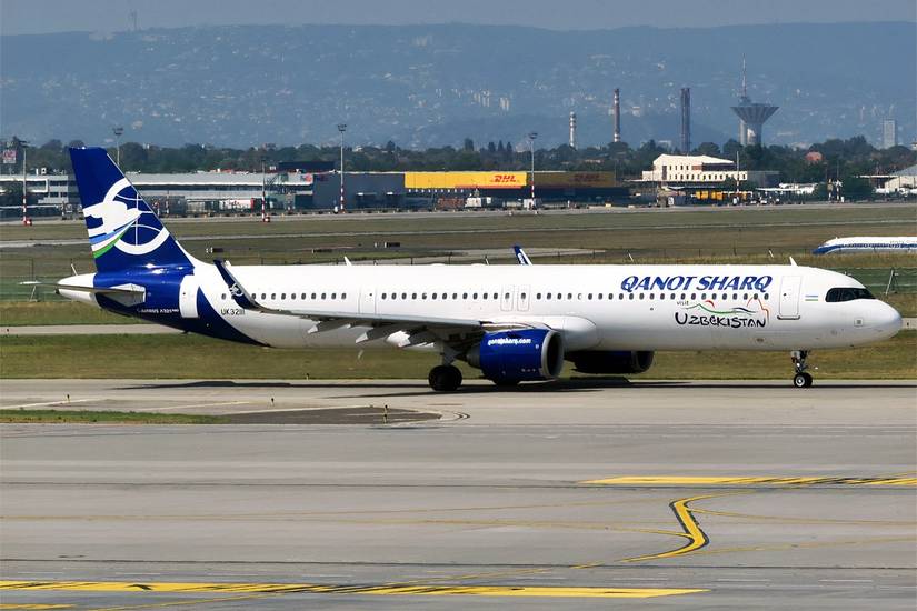 Qanot Sharq A321neo taxiing