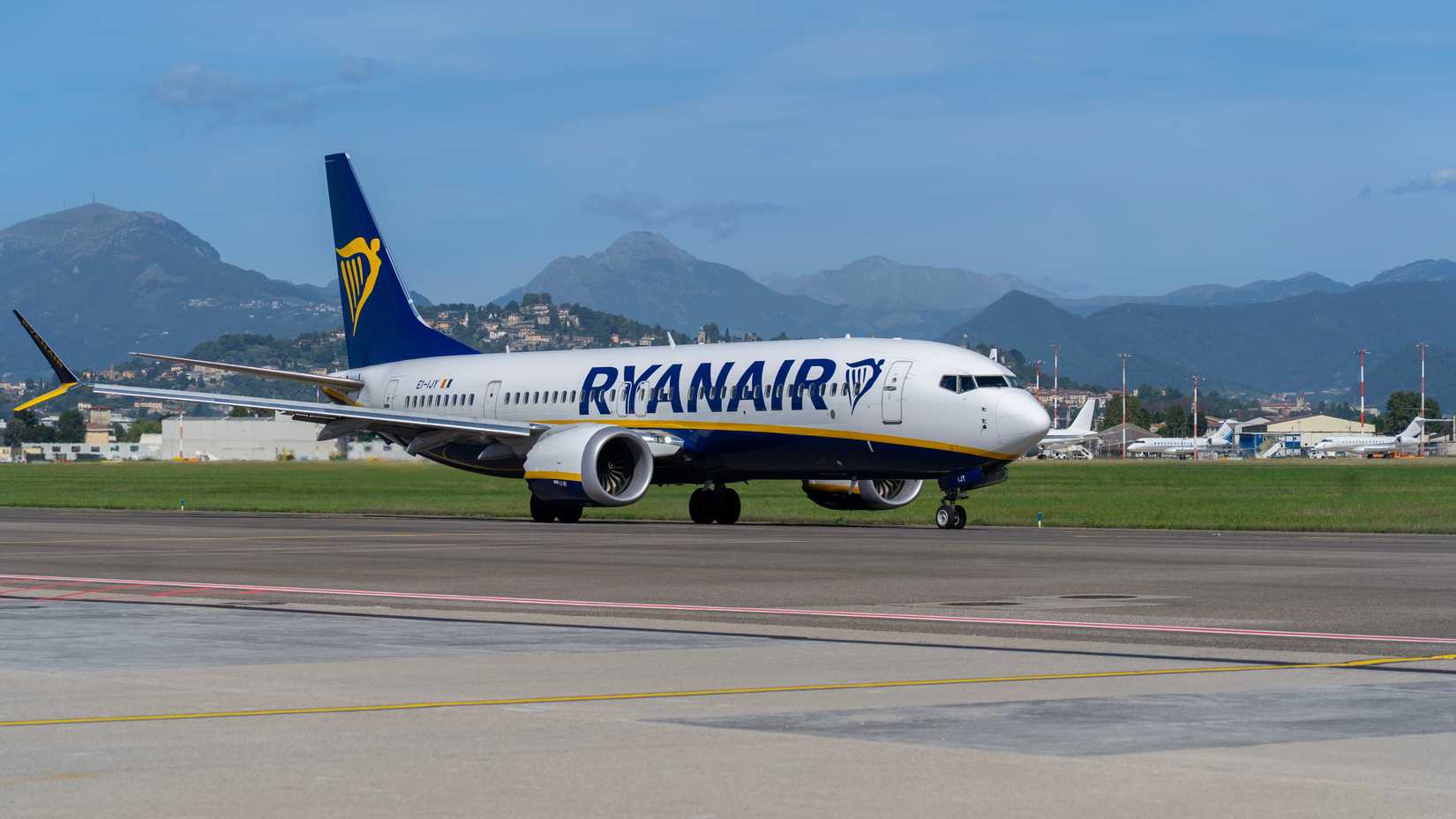Ryanair Boeing 737 MAX 8