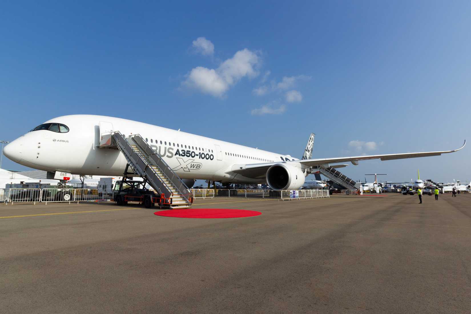 Airbus A350-1000 On Display