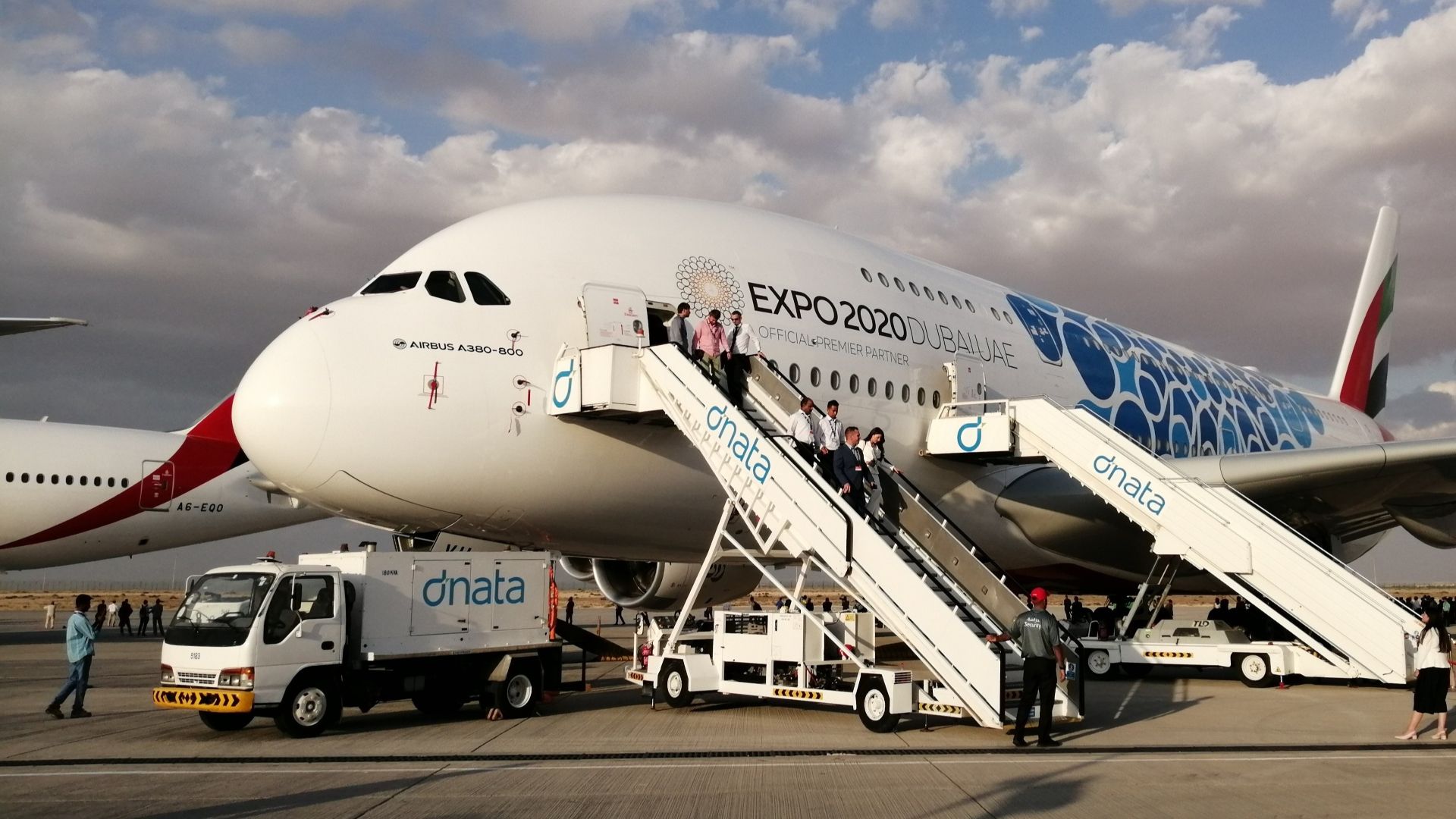 Massive Operation: How Emirates Makes 300,000 Extra Meals For The Dubai Airshow