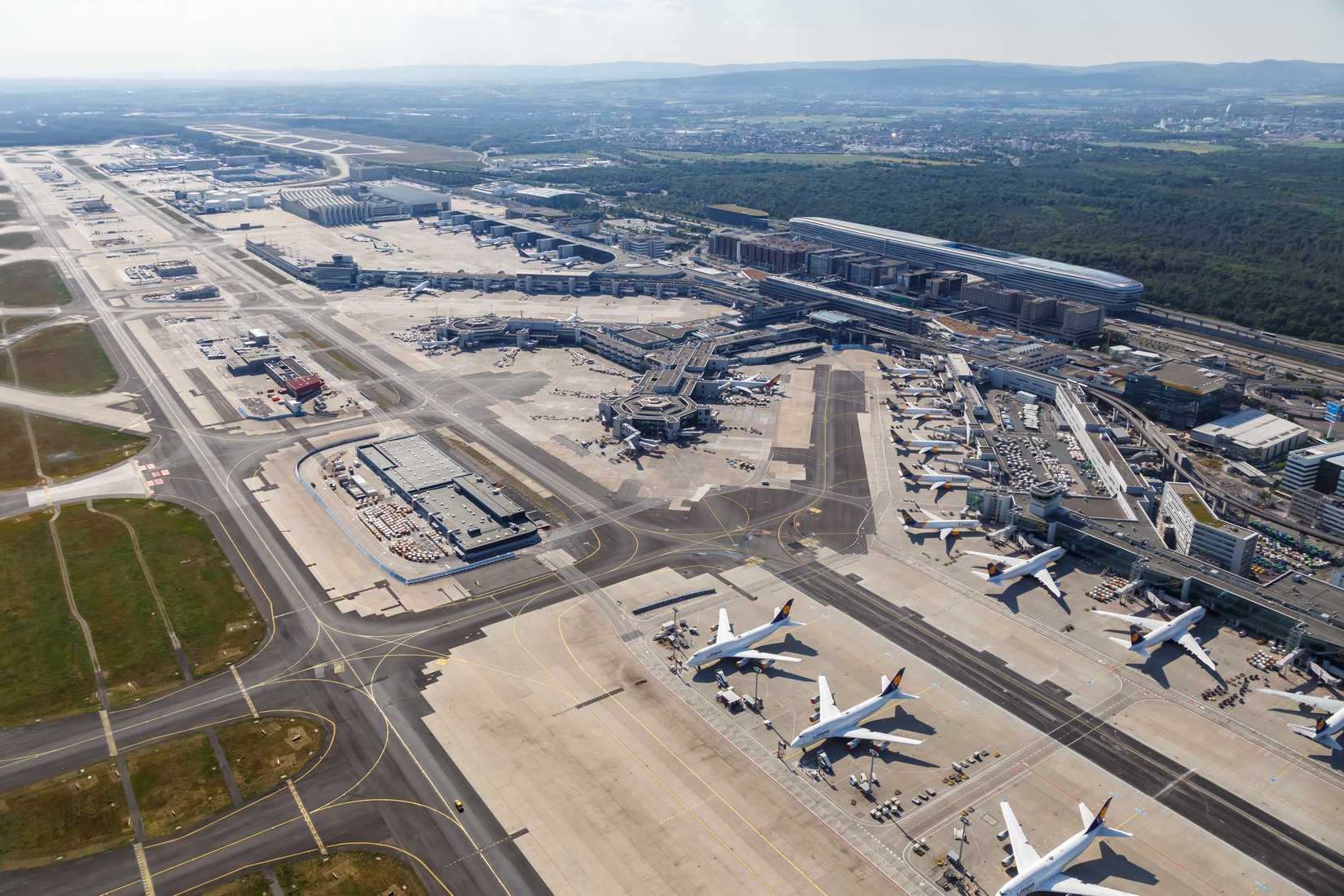 Frankfurt Airport Overview