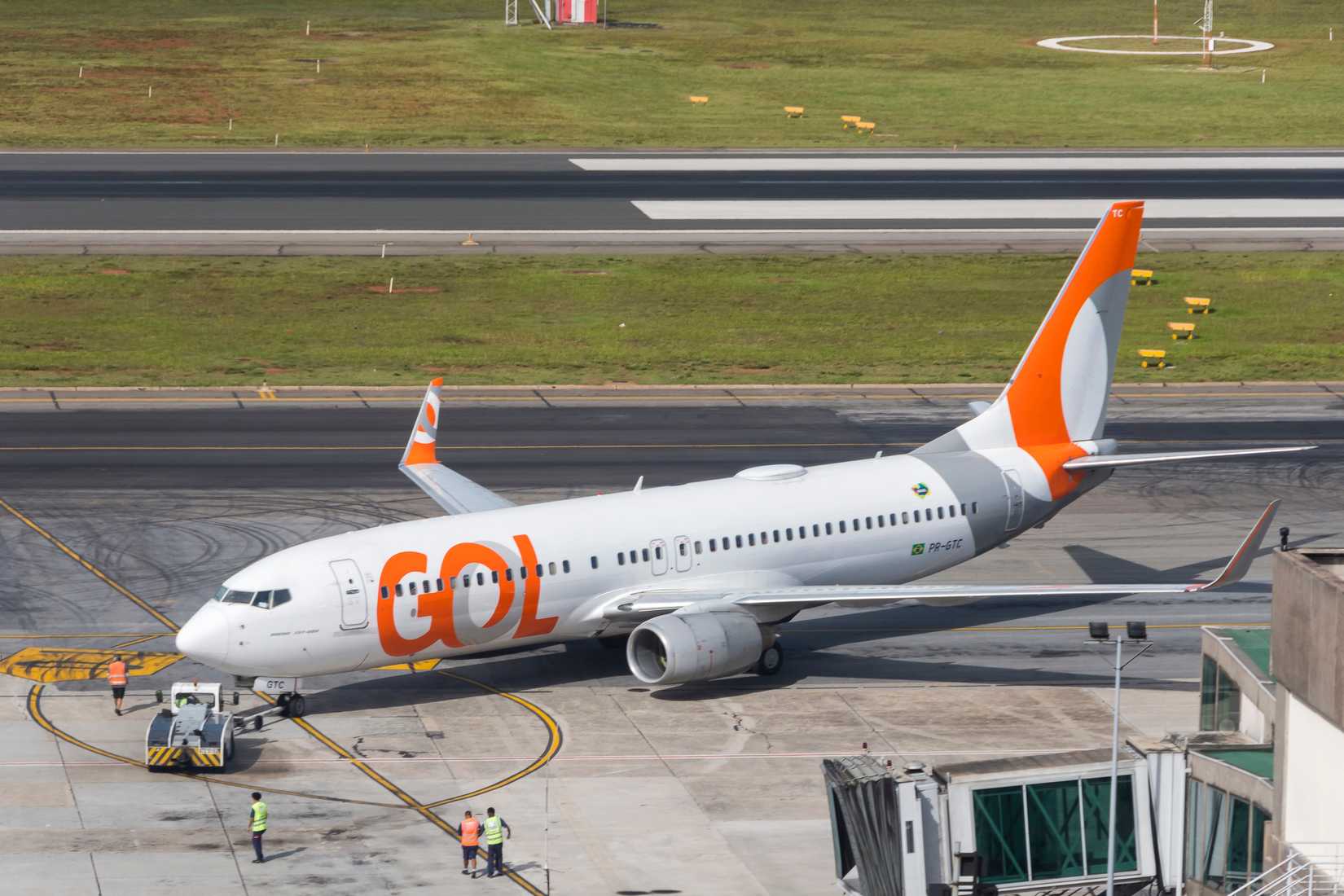 GOL 737 Sao Paulo Pushback