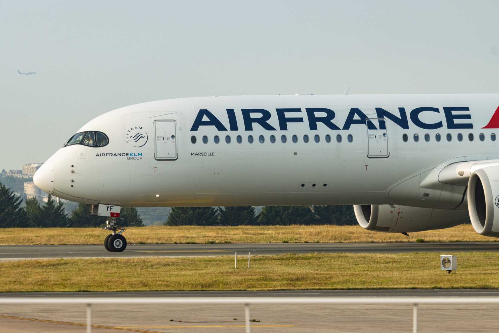 shutterstock_2510503633