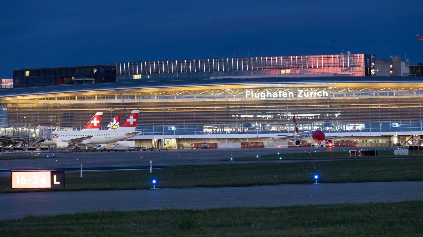 SWISS aircraft parked at Zurich