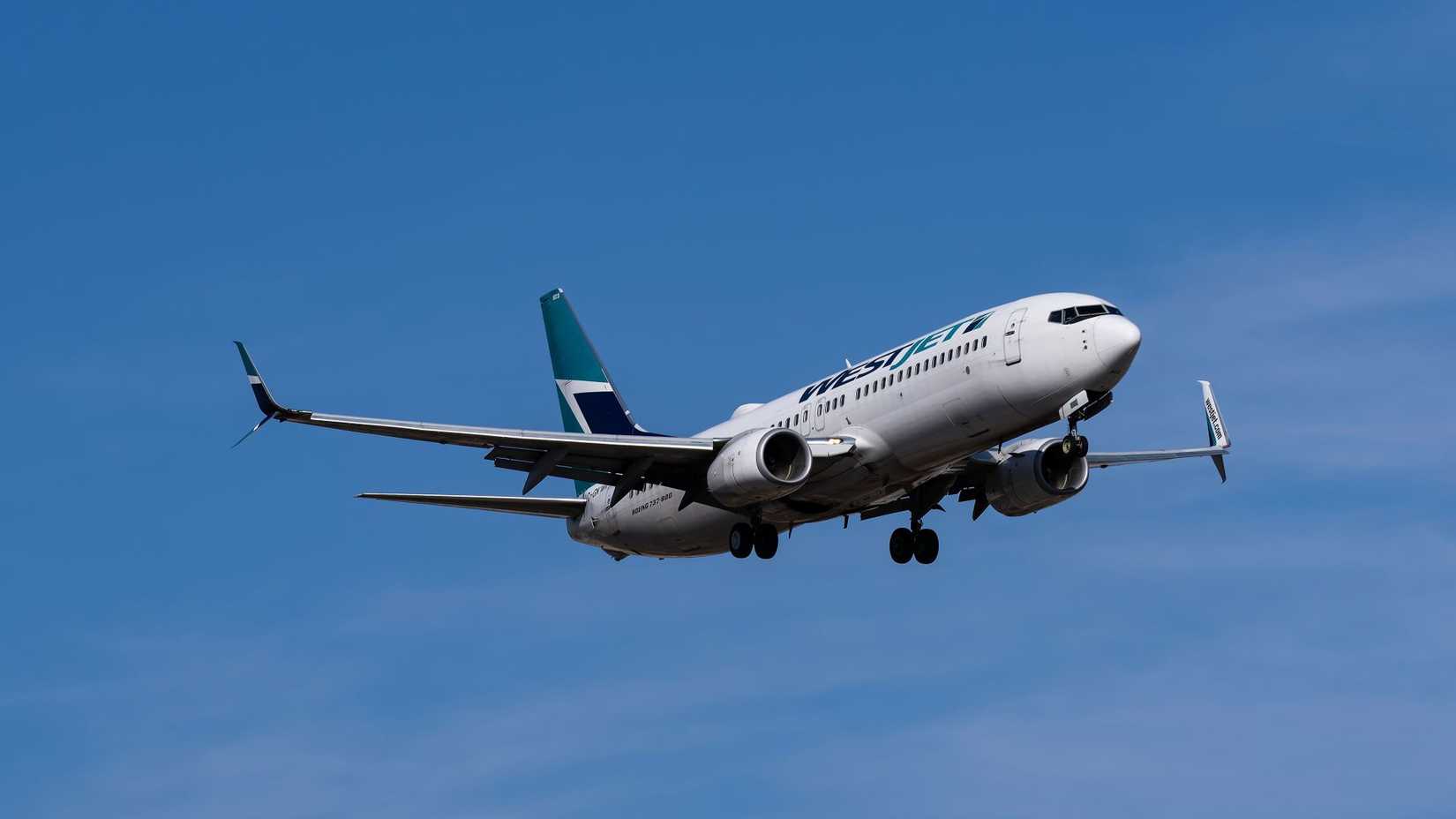 WestJet Boeing 737-800 On Approach