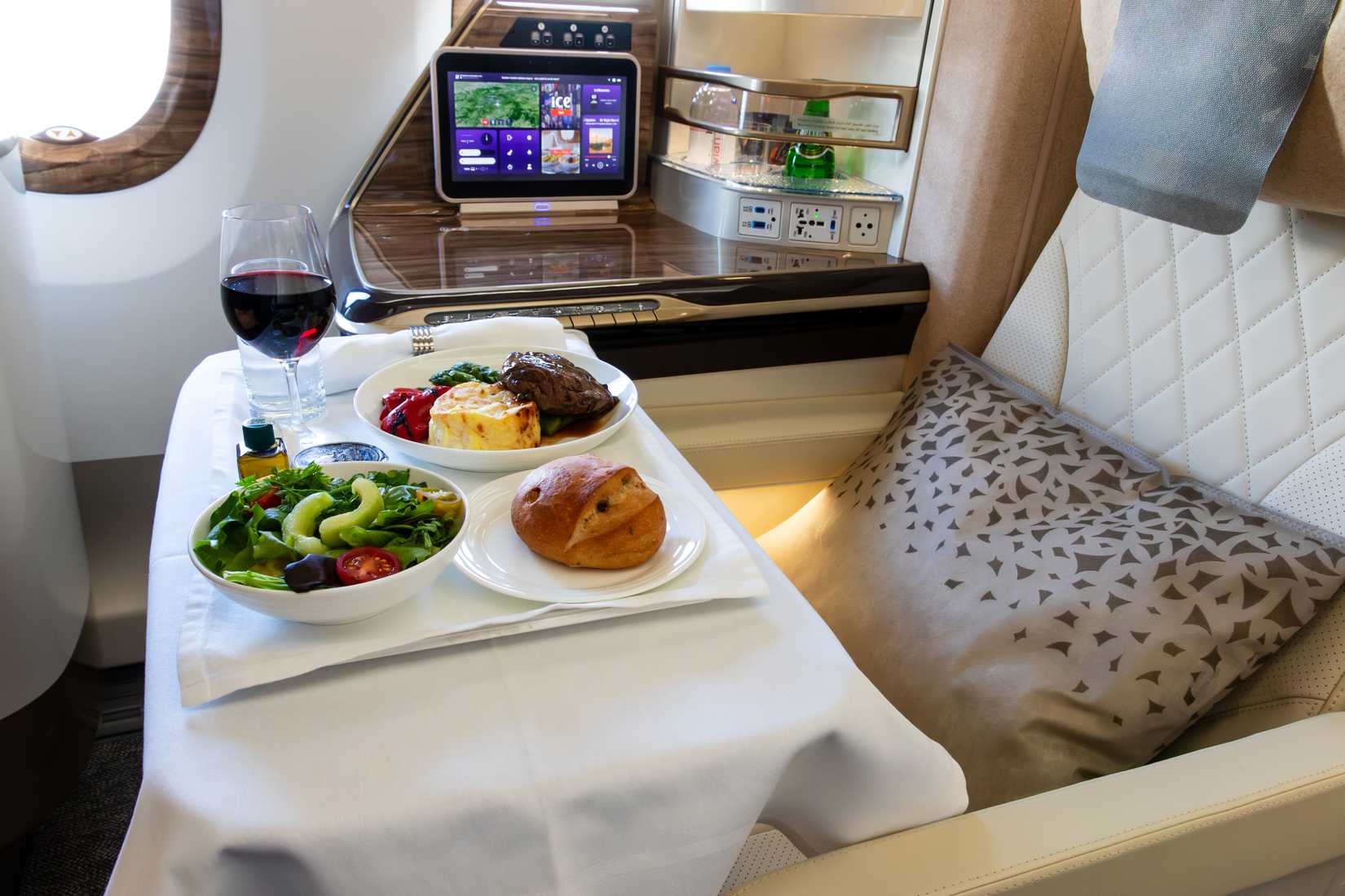 Emirates Business Class Dining Service