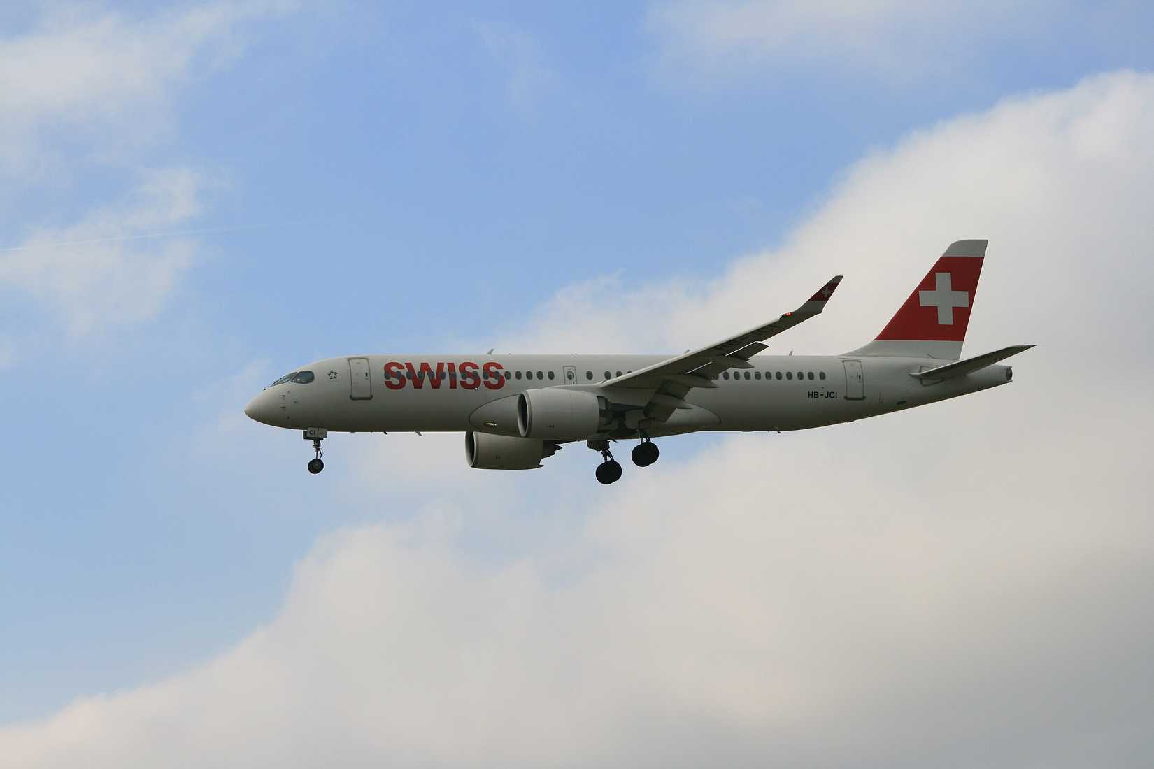 SWISS A220