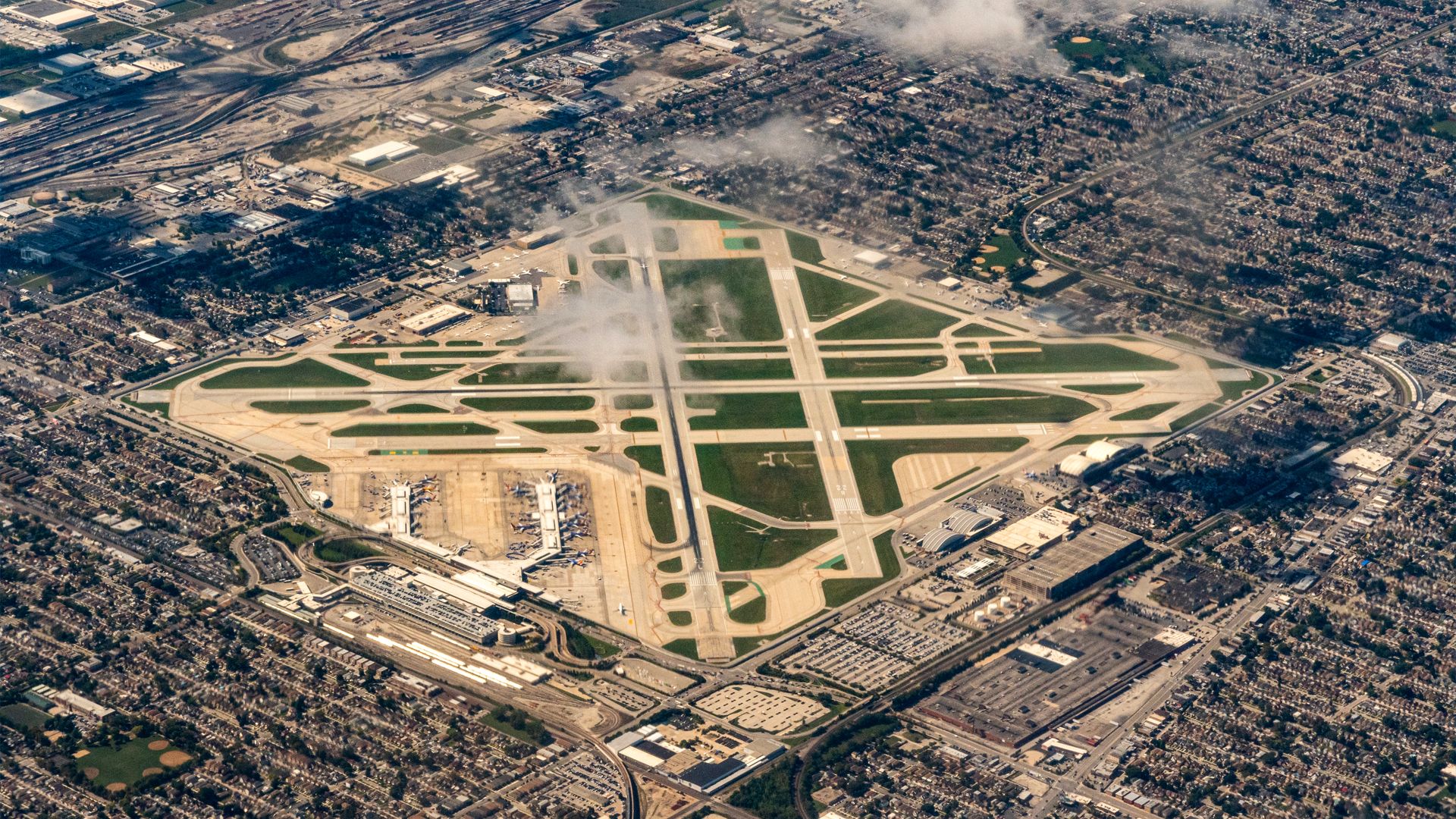 The United States' 10 Oldest Airports Still In Operation