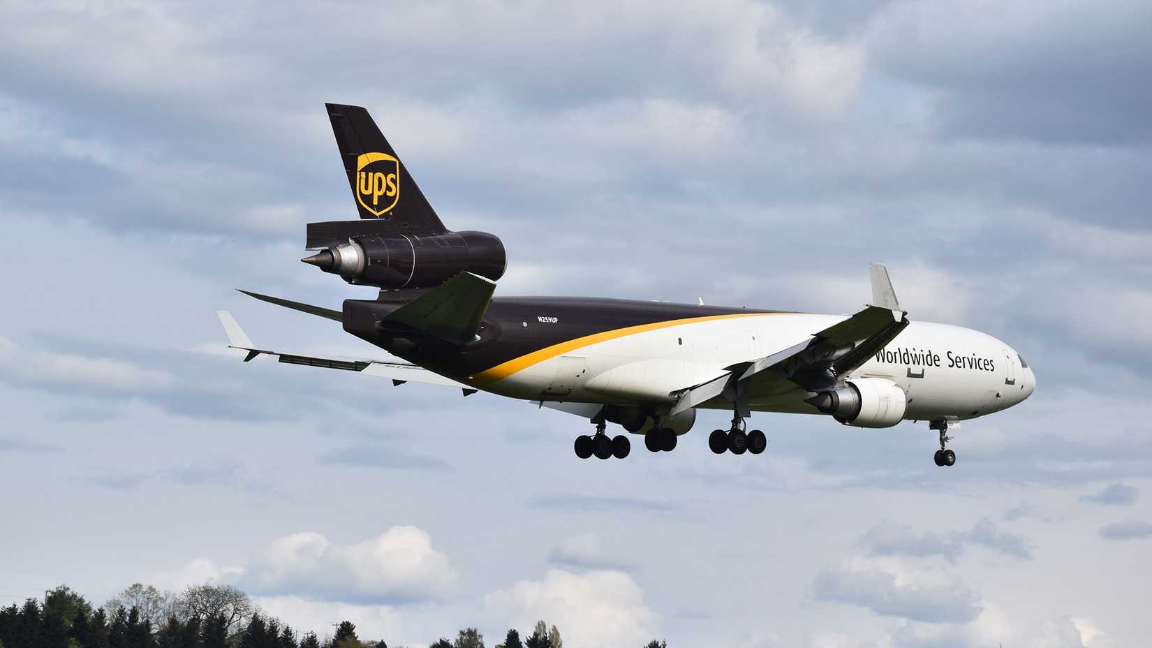 UPS MD-11