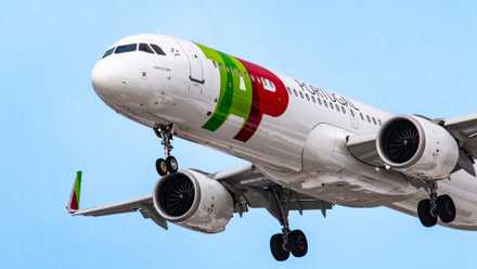 Why Some Airlines Are Switching From Widebodies To Narrowbodies On Long-Haul Routes